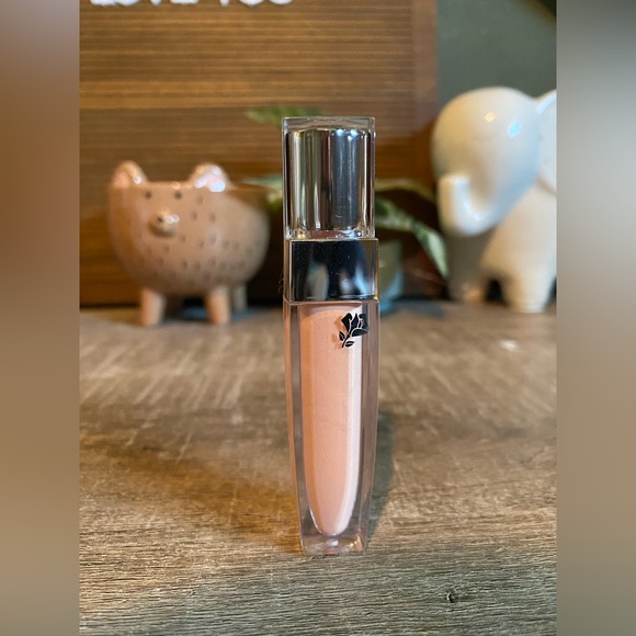 Makeup Lancme Nwot Paradise Peach Color Fever Lip Gloss Poshmark